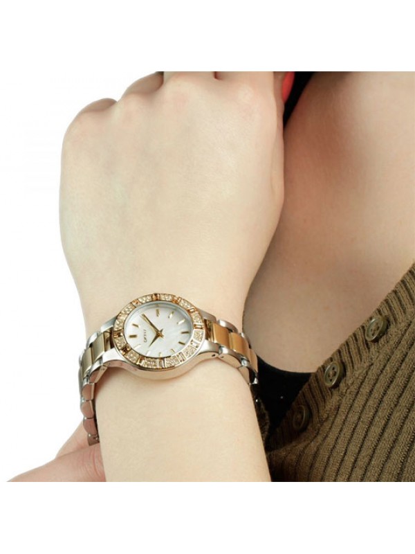 фото Женские наручные часы DKNY NY8812