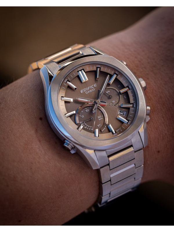 фото Мужские наручные часы Casio Edifice EQB-1300D-5A