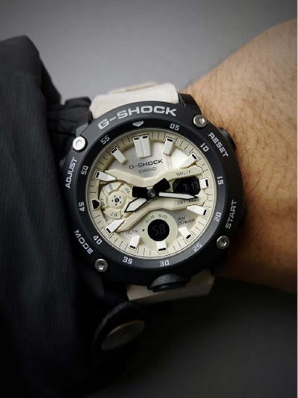 фото Мужские наручные часы Casio G-Shock GA-2000WM-1A