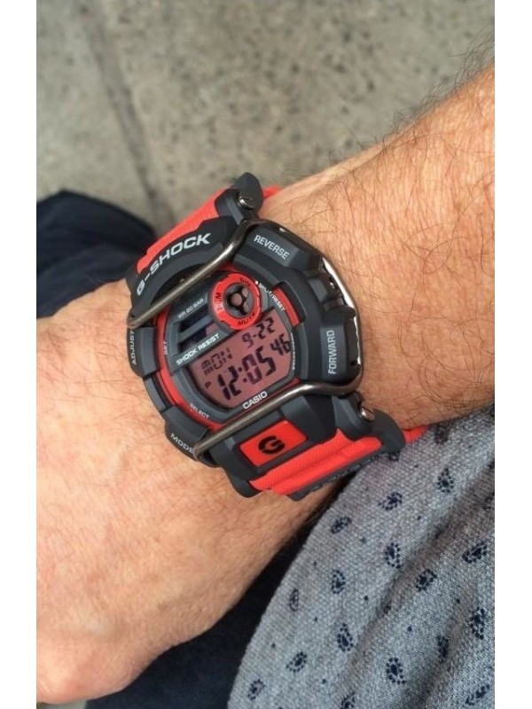 фото Мужские наручные часы Casio G-Shock GD-400-4