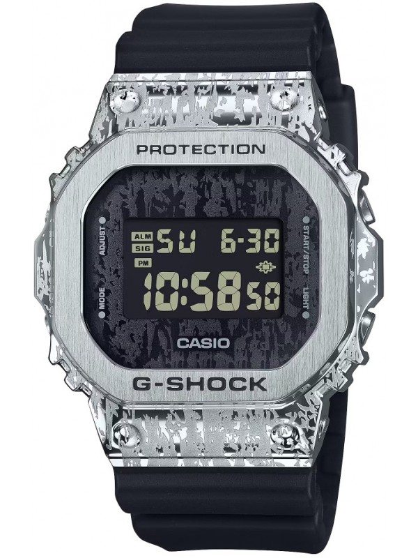 фото Мужские наручные часы Casio G-Shock GM-5600GC-1