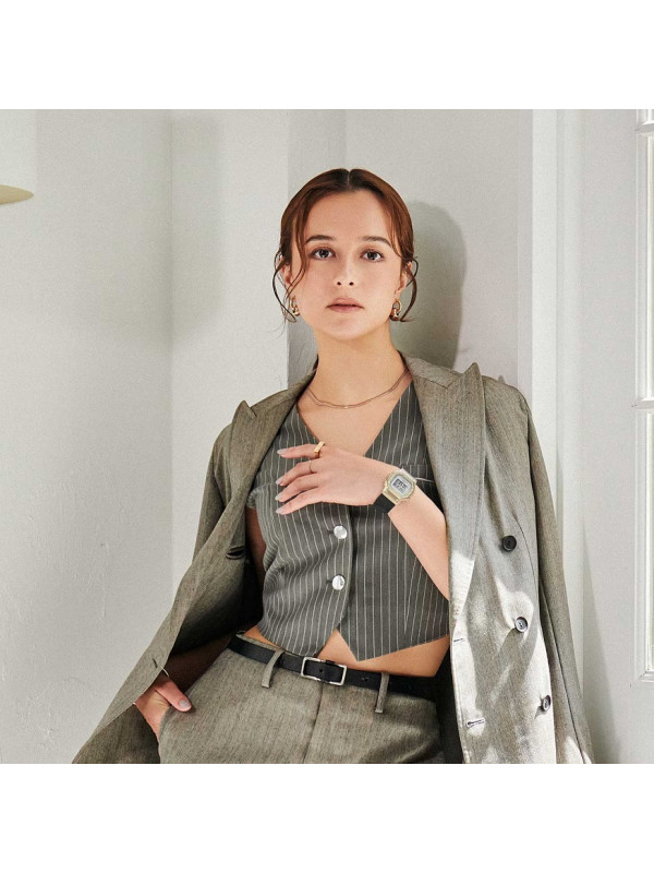 фото Женские наручные часы Casio G-Shock GM-S5600BC-1