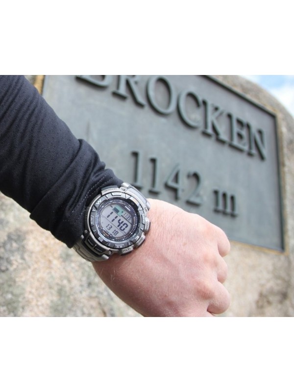 фото Мужские наручные часы Casio Protrek PRG-240T-7E