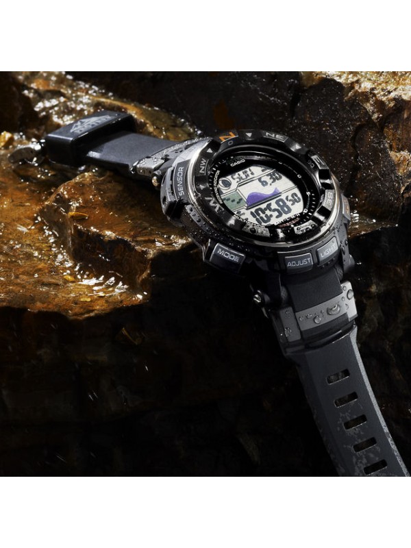 фото Мужские наручные часы Casio Protrek PRW-2500-1E