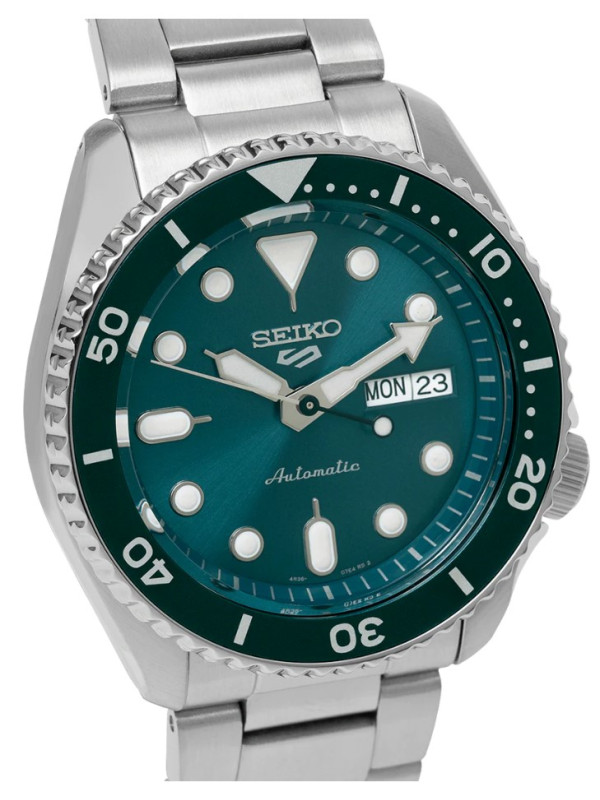 фото Мужские наручные часы Seiko 5 Sports SRPD61K1
