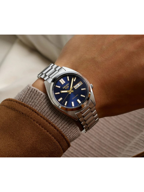 фото Мужские наручные часы Seiko 5 Sports SRPL55K1