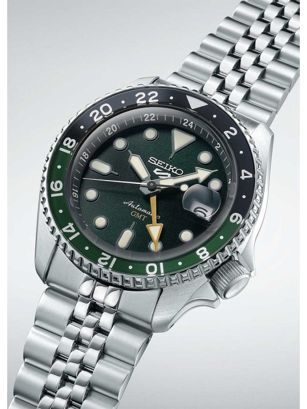 фото Мужские наручные часы Seiko 5 Sports SSK035K1