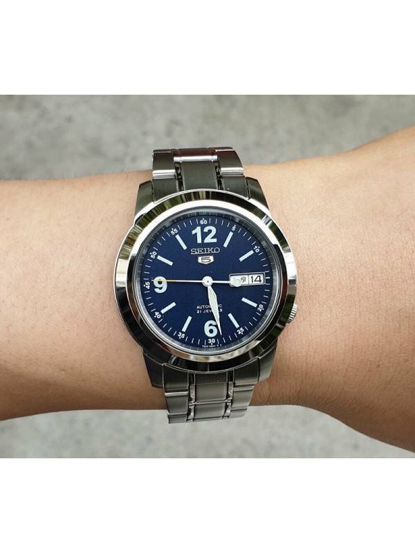 фото Мужские наручные часы Seiko SNKE61K1
